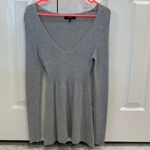 Grey V-neck Top